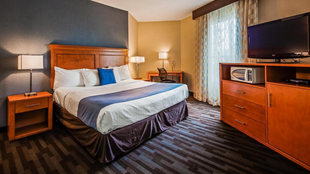 Best Western Plus Uptown Hotel Vancouver Exterior photo