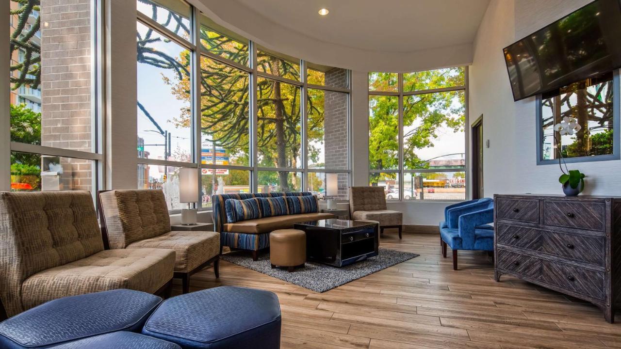 Best Western Plus Uptown Hotel Vancouver Exterior photo